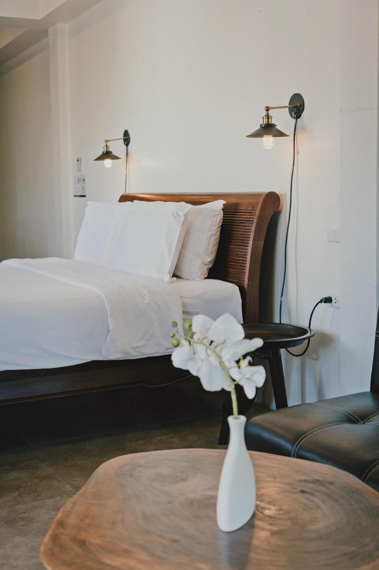 Arun Rawee อรุณ รวี Hotel Chiang Mai Exterior photo