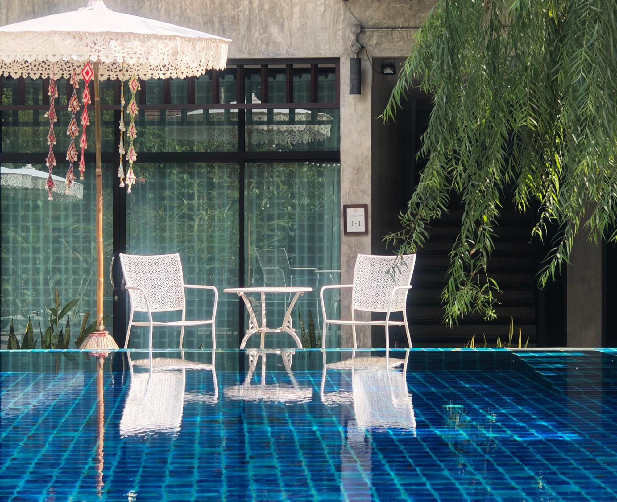 Arun Rawee อรุณ รวี Hotel Chiang Mai Exterior photo