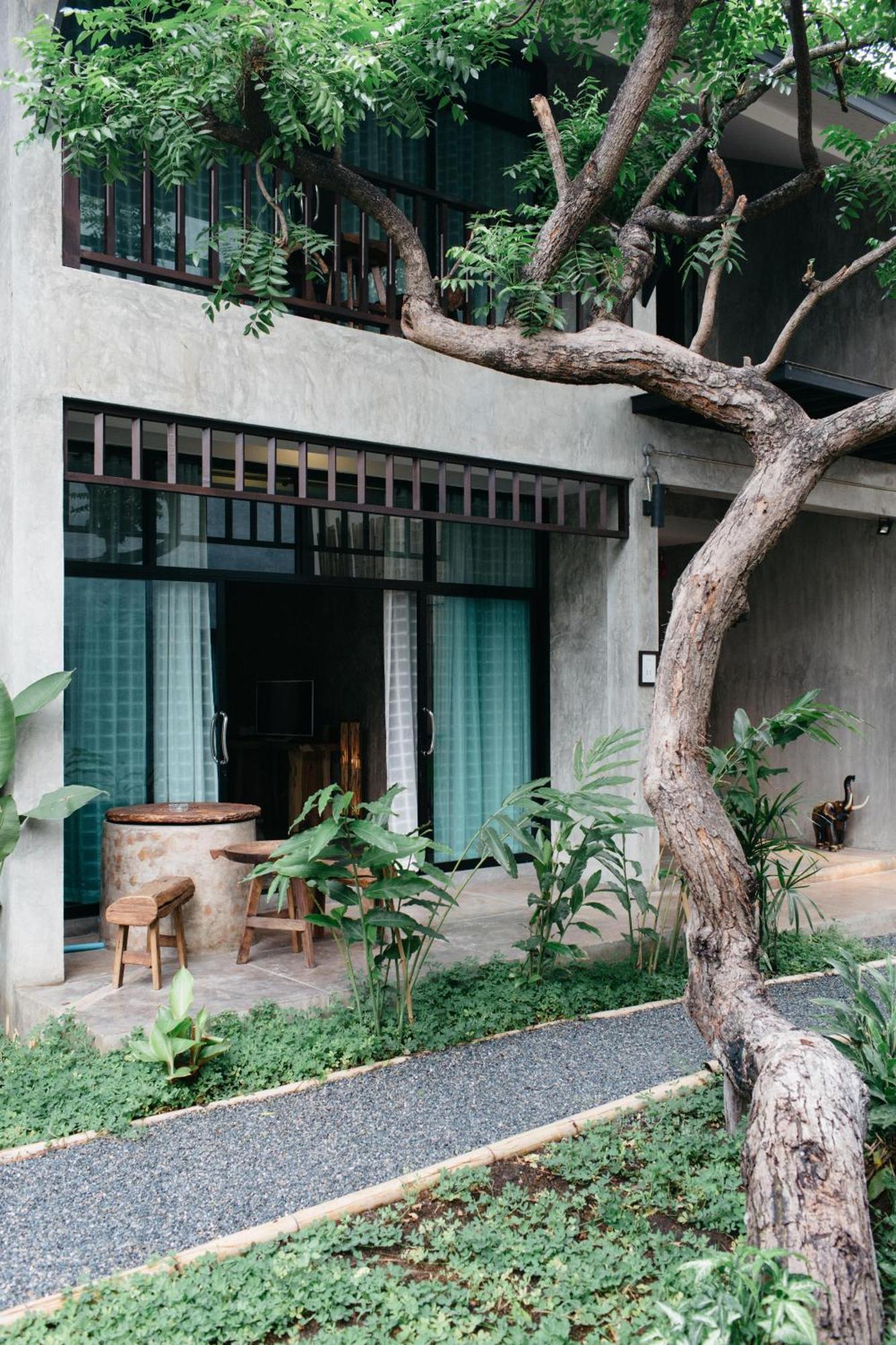 Arun Rawee อรุณ รวี Hotel Chiang Mai Exterior photo
