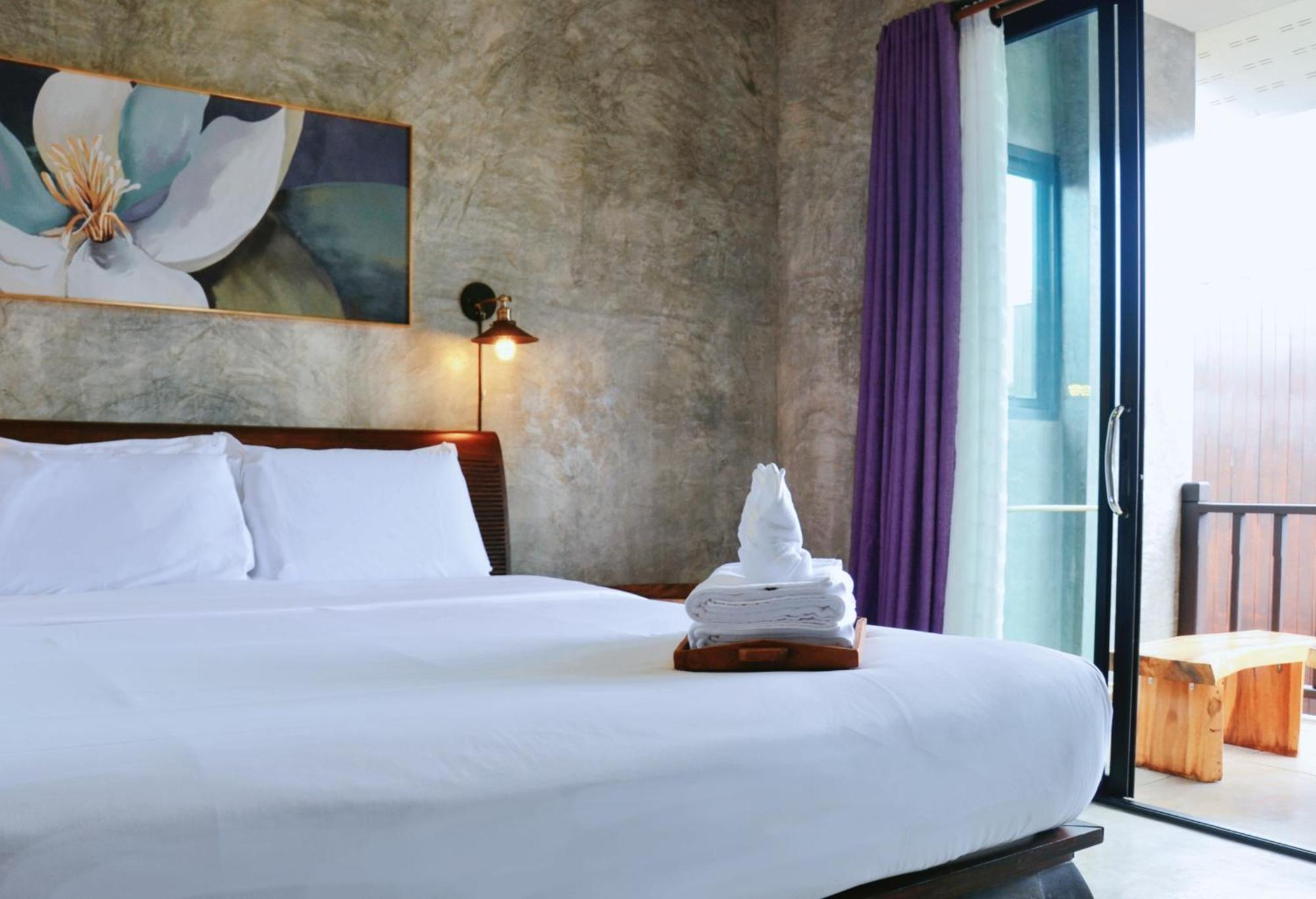 Arun Rawee อรุณ รวี Hotel Chiang Mai Exterior photo