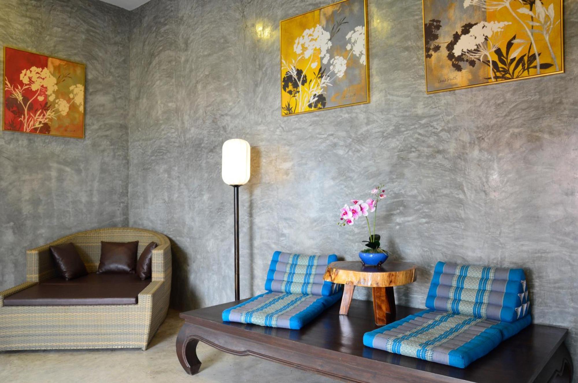 Arun Rawee อรุณ รวี Hotel Chiang Mai Exterior photo