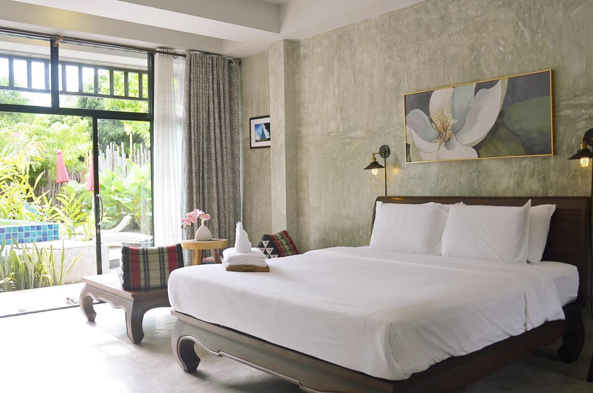 Arun Rawee อรุณ รวี Hotel Chiang Mai Exterior photo