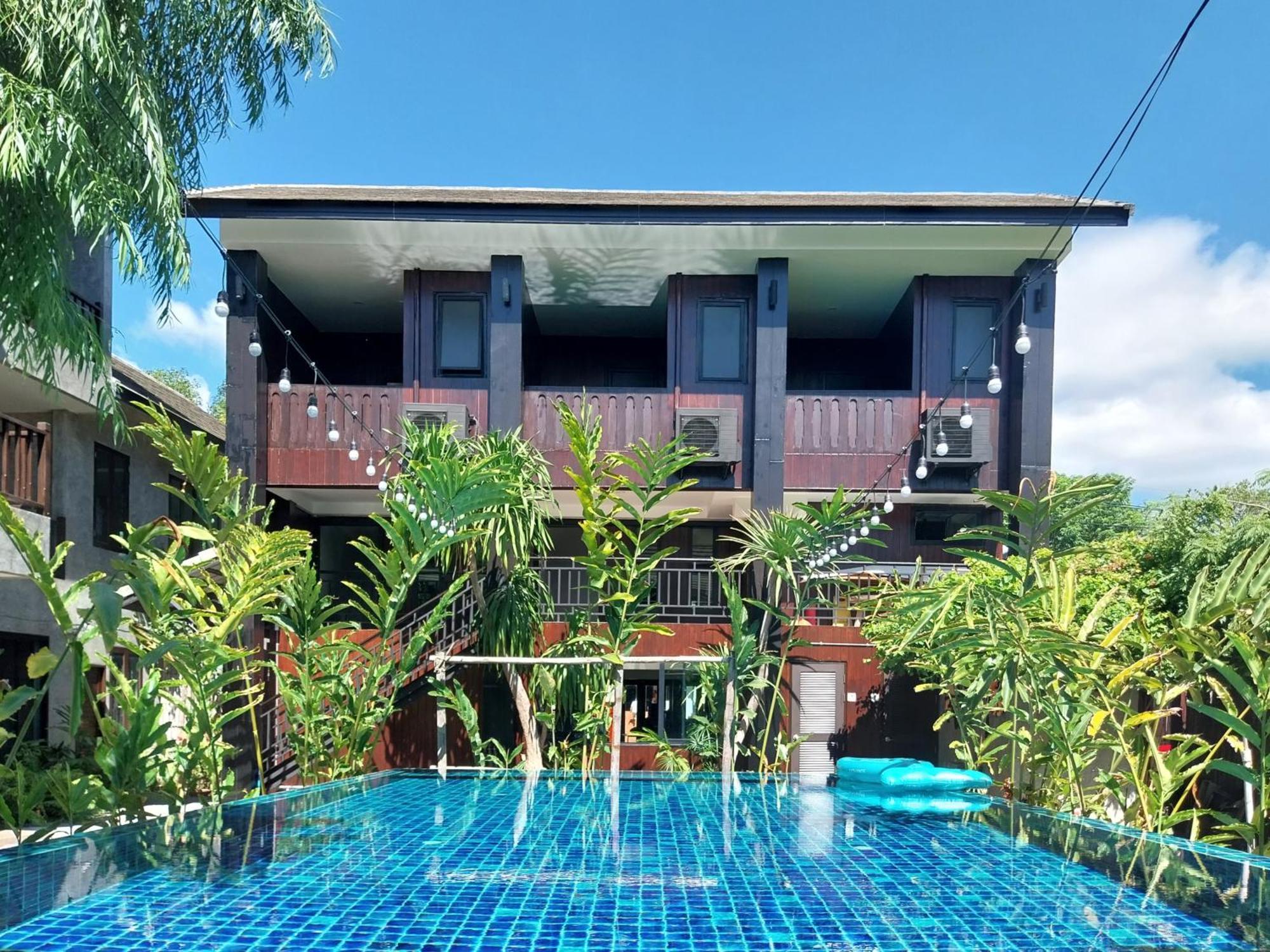 Arun Rawee อรุณ รวี Hotel Chiang Mai Exterior photo