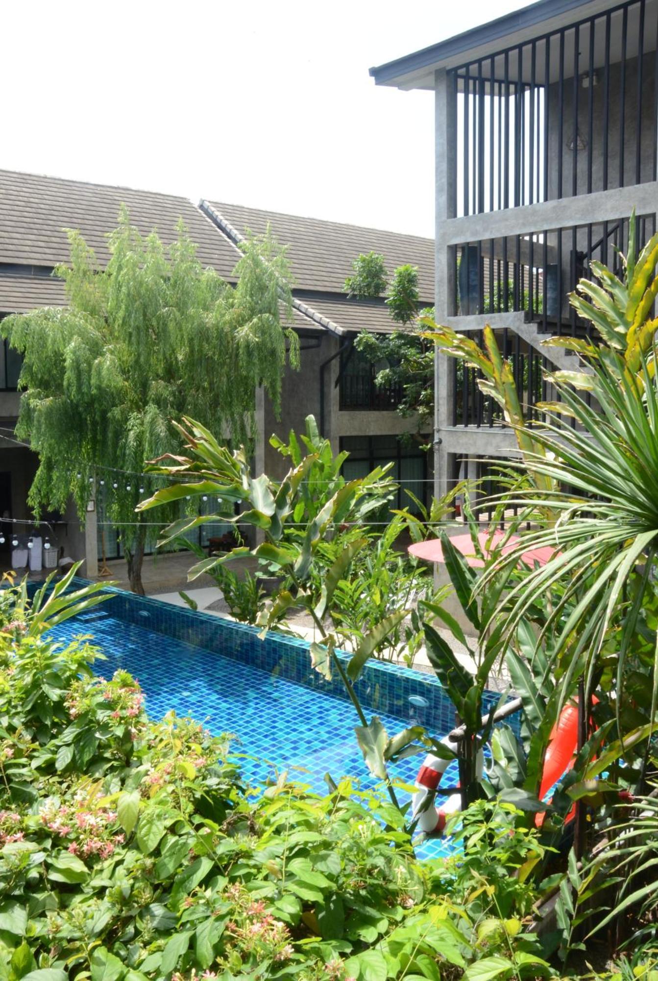 Arun Rawee อรุณ รวี Hotel Chiang Mai Exterior photo